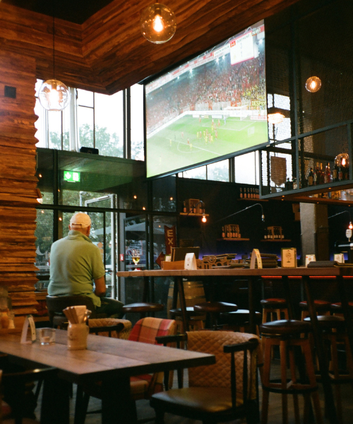 Live-Fußball